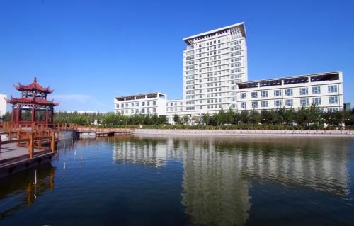 衡水科技工程學(xué)校招生有什么特別限制嗎？