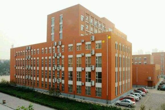 邯鄲市第二財經(jīng)學(xué)校好嗎？學(xué)生都能享受到哪些待遇？