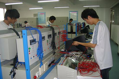 煙臺機電學(xué)校有哪些？