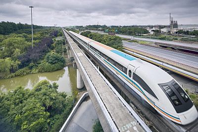 山東交通職業(yè)學(xué)院泰山校區(qū)高鐵客運(yùn)乘務(wù)報(bào)名條件有哪些？