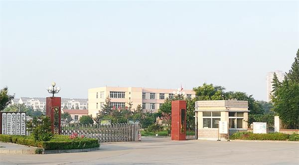山東龍口礦業(yè)集團高級技工學校有什么辦學優(yōu)勢？
