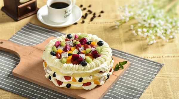 西點(diǎn)烘焙行業(yè)的發(fā)展前景怎么樣？邢臺(tái)市荔枝村烘培專(zhuān)修學(xué)校為你揭曉！