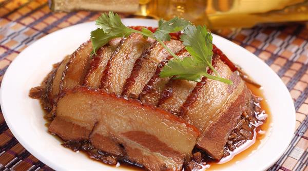 山東省城市服務(wù)技術(shù)學(xué)院為你講述如何練就好刀法！