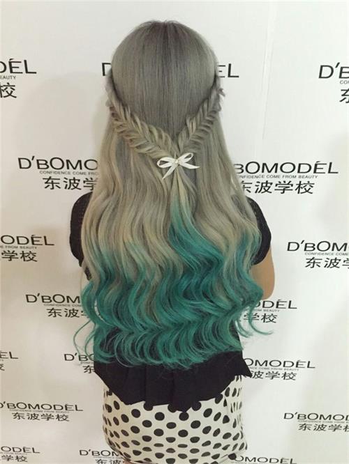 唐山東波威娜美容美發(fā)化妝藝術學校學美發(fā)需要多久？