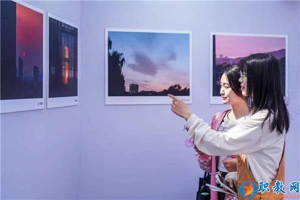 尋找有為青年大賽圓滿收官，助力校園無紙化學(xué)習(xí)再升級